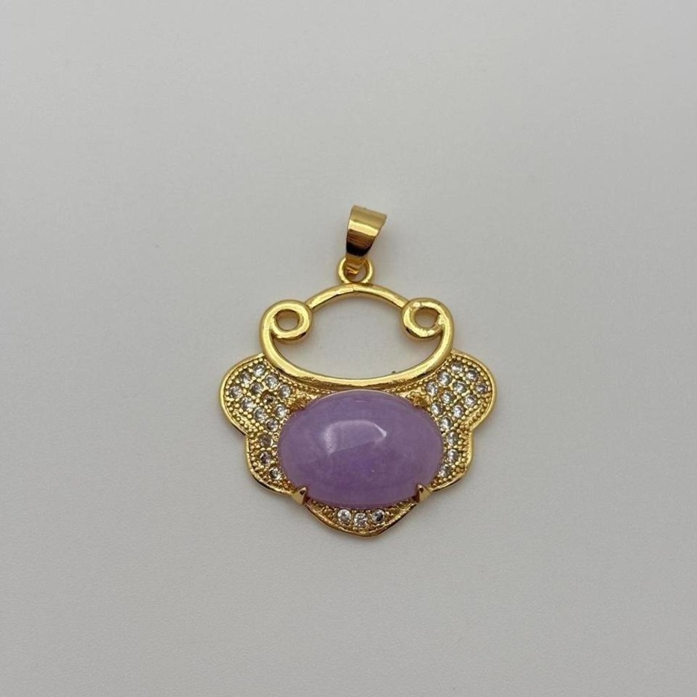 Lavender Jade‎ pendant